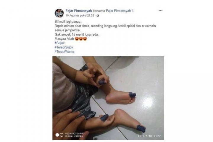  Jempol Anak Kecil Diwarnai untuk Turunkan Demam Tubuh 