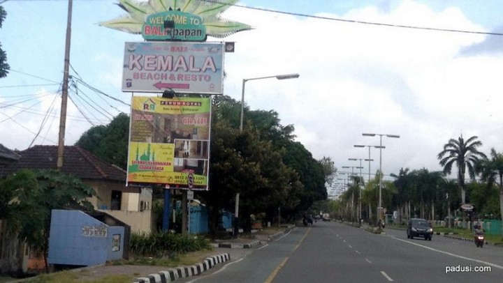 Limbah Medis Berserakan di Pantai Kemala Balikpapan 