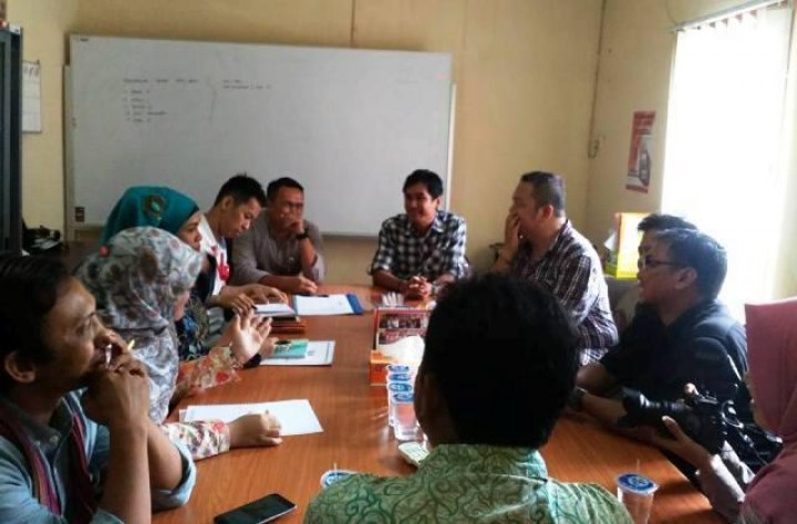 Tak Kunjung Cabut IUP Tambang, Gubernur Dilaporkan ke Ombudsman