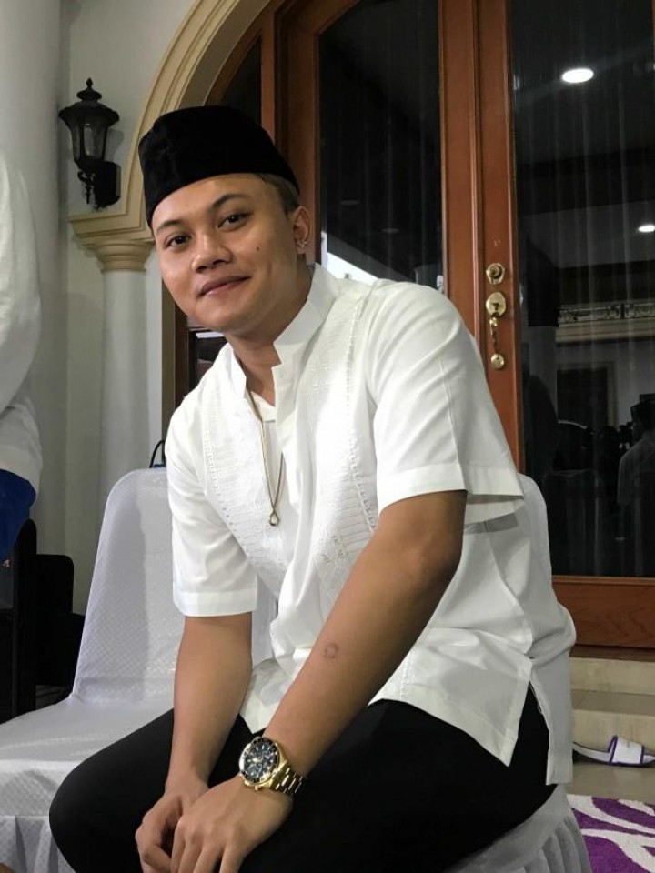 Rizky Febian Mimpi Didatangi Lina: Mama Menangis, Minta Tolong
