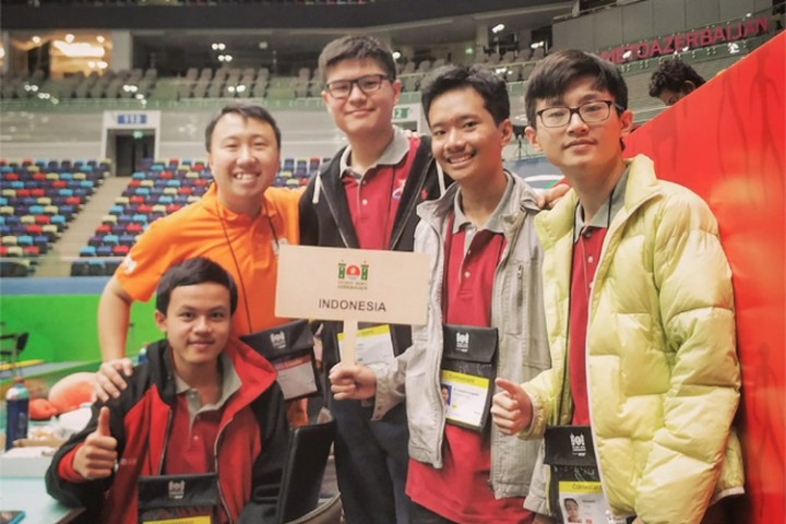 Merah Putih Berkibar di Ajang Olimpiade Informatika Internasional  