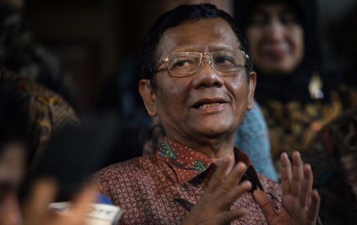 Mahfud MD: KPK Tak Bisa Kembalikan Mandat ke Presiden Jokowi 