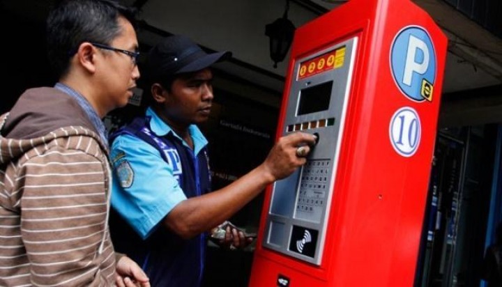 Warga Balikpapan Masih Kebingungan Gunakan E-Parking