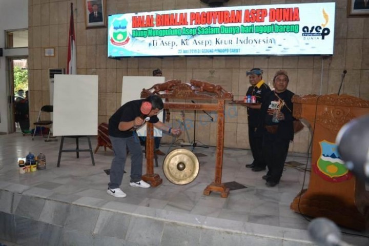 Ribuan Pemilik Nama Asep Kumpul di Garut  