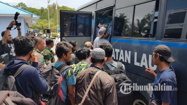 Ratusan Korban Tsunami Palu Diungsikan ke Balikpapan