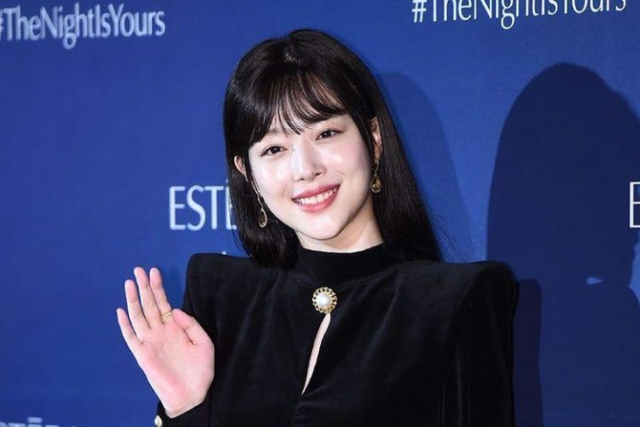 Sulli dan Depresi yang Mendorongnya untuk Bunuh Diri 