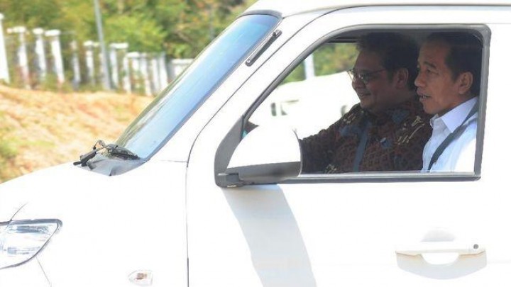 Korban PHK Bakal Dapat Uang Sangu 6 Bulan dari Jokowi 