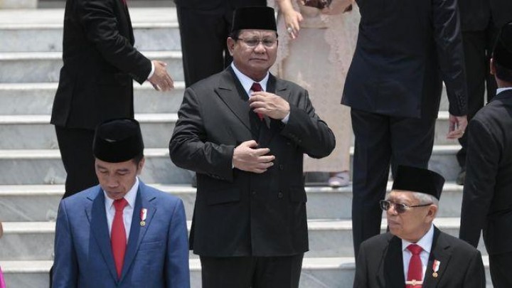 Keluarga Korban Pelanggaran HAM Desak Jokowi Copot Prabowo 