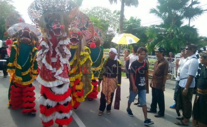 Pawai Ogoh-ogoh Sambut Perayaan Nyepi Kota Taman