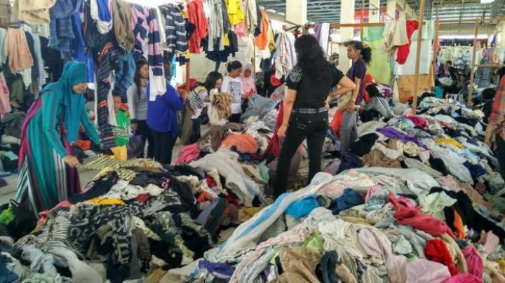 Lanal Balikpapan Amankan Pakaian Cakar Senilai Rp 2,1 Miliar 