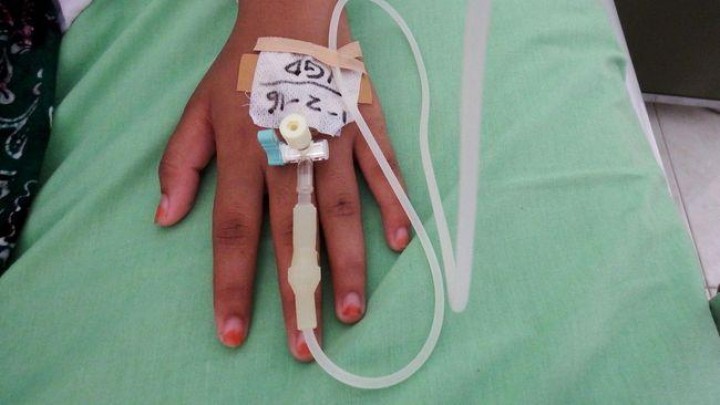 Belasan Siswa SMA Sakit karena Dihukum Guru Makan Sampah 