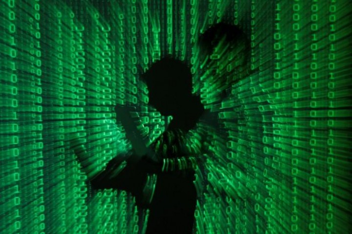 Internet Mau Diawasi Ketat, Indonesia Siap Tanpa WhatsApp Cs?