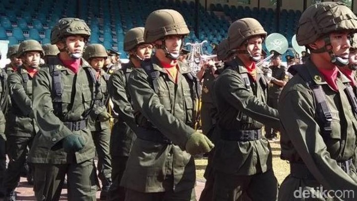 Enzo, WNI Keturunan Perancis Ikuti Pendidikan di Akademi TNI