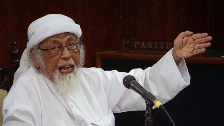 Pemerintah Dua Sikap Soal Pembebasan Ba'asyir
