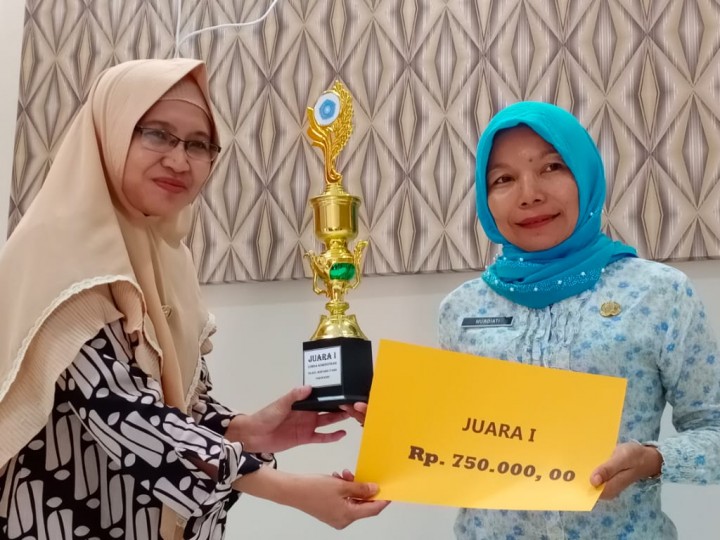 PKK Kelurahan Bontang Kuala Raih Juara Lomba Administrasi PKK Tingkat Kecamatan Bontang Utara