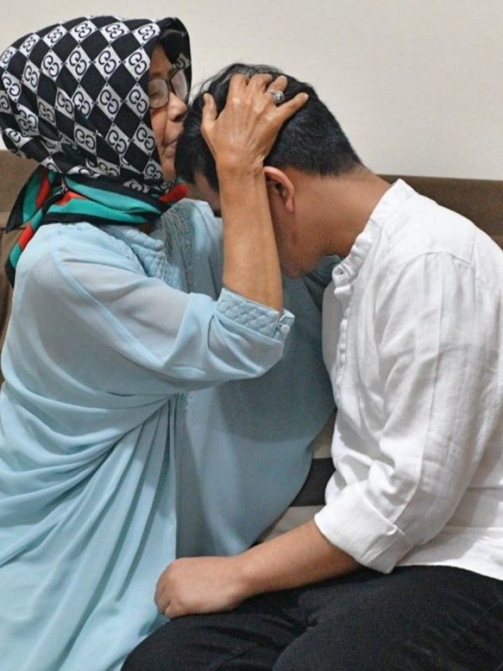 Sudjiatmi, Anak Pedagang Kayu yang Sukses Lahirkan Sosok Presiden Jokowi