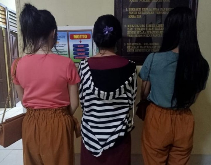 3 Remaja Putri di Pulang Pisau, Kalteng, Live Video Tak Senonoh di Instagram