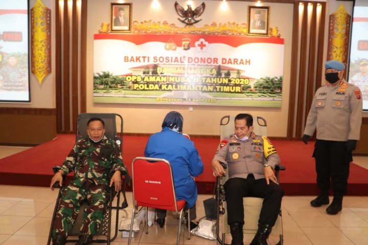 Donor Darah TNI-Polri, Kapolda Kaltim Imbau Tidak Mudik 