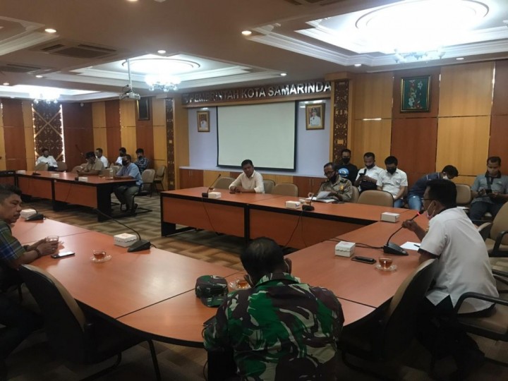 Pemkot Samarinda Tawarkan 375 Petak Bagi Pedagang Pasar Malam dan Jualan Online Lewat Aplikasi Behambinan