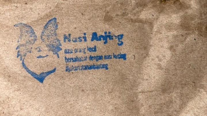 Viral 'Nasi Anjing', Ada Nasi Bungkus Porsi Mungil yang Populer