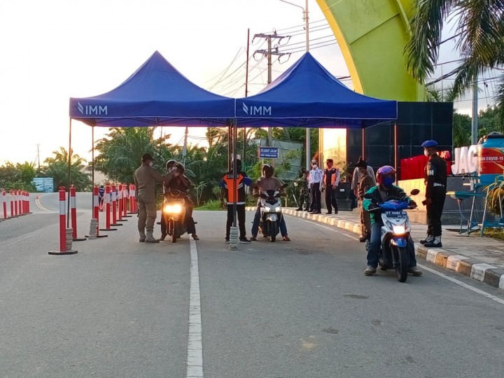 Cerita Petugas di Garda Depan Covid-19, Buka Puasa Hanya 20 Menit Demi Jaga Bontang