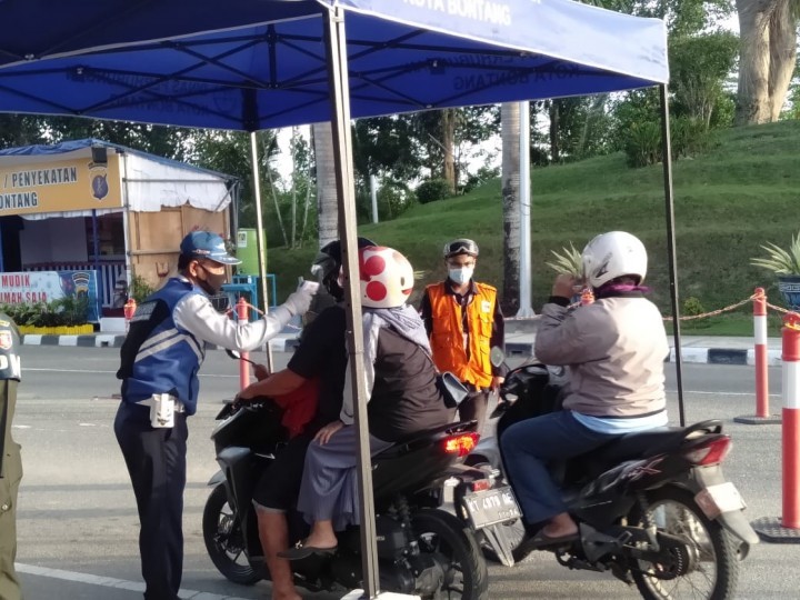 Insentif Petugas Jaga Covid-19 Menunggak 2 Bulan