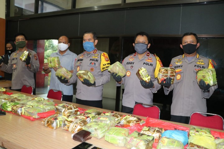 Luar Biasa, Polda Kaltim Gagalkan Peredaran 65 Kilo Sabu Sabu