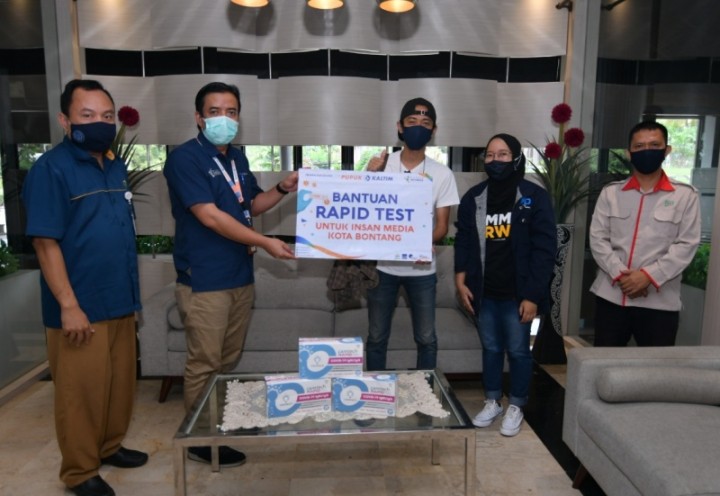 Pupuk Kaltim Fasilitasi Rapid Test Puluhan Jurnalis Bontang