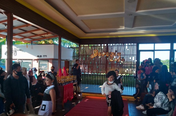 Wadahi Peminat Modeling, HoM Bontang Gelar Lomba Fashion Show