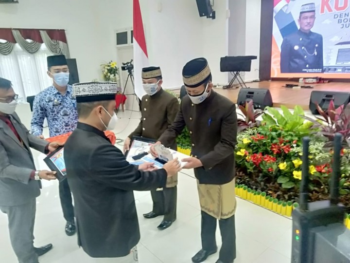 Raih Juara Dua Kecamatan Terbaik, Kecamatan Bontang Utara Komitmen Tingkatkan Pelayanan