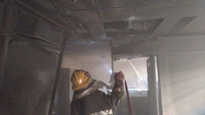 Ruangan Kantor DPRD Kaltim Terbakar