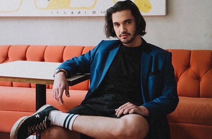 Adik Angela Gilsha, Aktor Marco Panari Meninggal Dunia