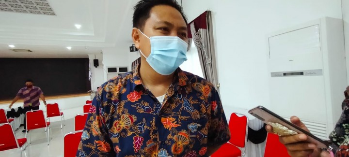 Vaksinasi Covid-19 Tahap 2 di Bontang, Petugas Datangi Pedagang ke Pasar