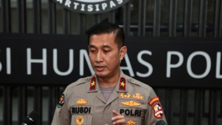 Polri Larang Polisi ke Tempat Hiburan, Minta Warga Lapor Jika Lihat