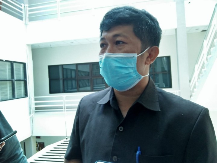 PTM Dijadwalkan Juli, Raking Minta Vaksinasi Prioritas untuk Guru