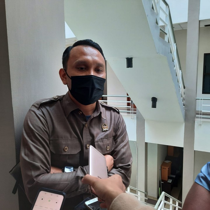 Masih Ada Buang Tinja ke Laut, Yassier Minta Pemkot Benahi 3 RT Kumuh di Berbas Pantai