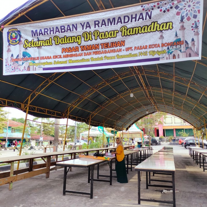 Sewa Lapak Rp 350 Ribu, Pedagang Takjil Siap-Siap Gelar Dagangan