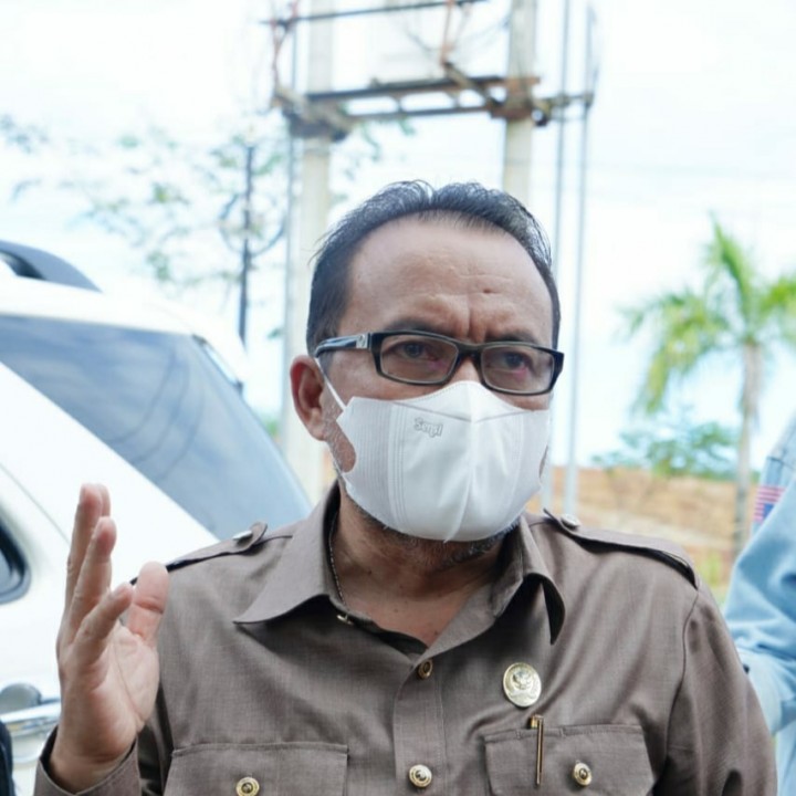 Abdul Samad Minta Wali Kota Terbitkan Perwali Larangan Berjualan di Pinggir Jalan