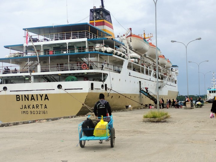 Pelayaran KM Binaiya Sepi Penumpang, Jadwal Kapal Terakhir 3 Mei Nanti