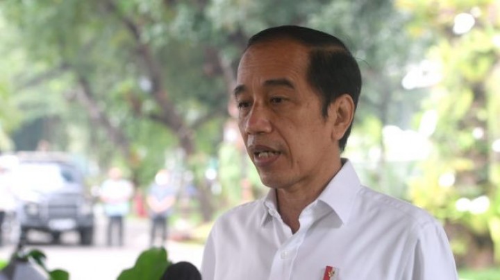Jokowi Teken Perpres Nomor 49, Industri Miras Tertutup untuk Investasi