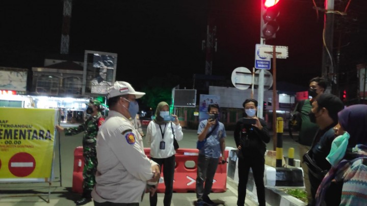 Imbas Penutupan Jalan, 200 Porsi Bakso Mira Tak Laku