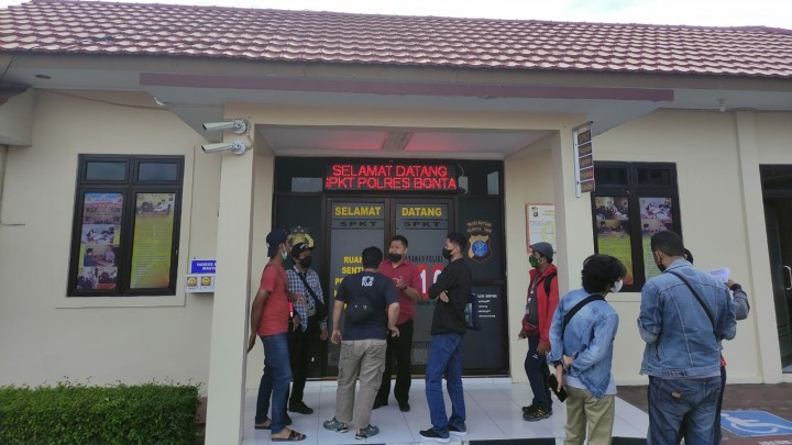 Duduk Perkara Aksi Mahasiswa Dibubarkan Paksa Oknum Dosen Pakai Tongkat Sapu