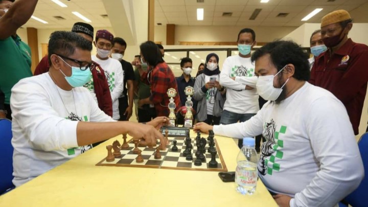 Gelar Turnamen Catur Wali Kota Cup Bontang, Basri Berharap Lahir Atlit Profesional