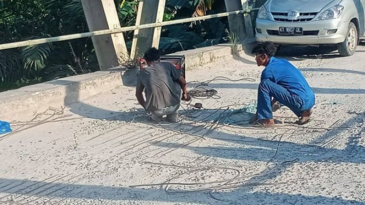 Viral di Medsos, Jembatan Santan di Marang Kayu Rusak Parah, Ini Penjelasan Pemkab Kukar