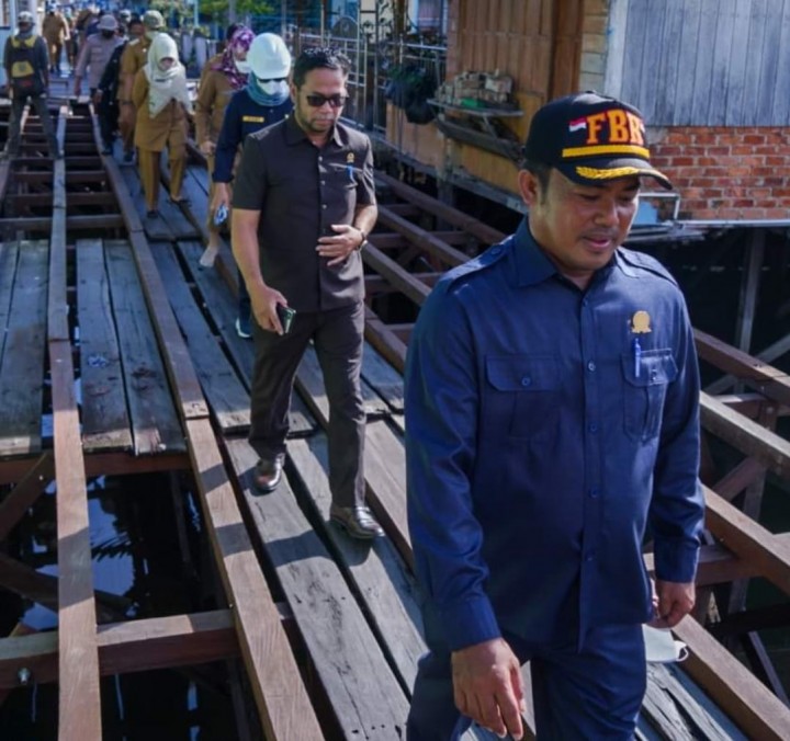 Pekerjaan Terbengkalai, Faisal Minta Pemerintah Tak Asal Pilih Kontraktor