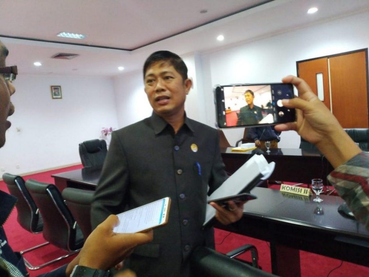 Ridwan Minta Kendaraan Bobot di Atas 10 Ton Dilarang Melintas di Jalan Bontang Lestari