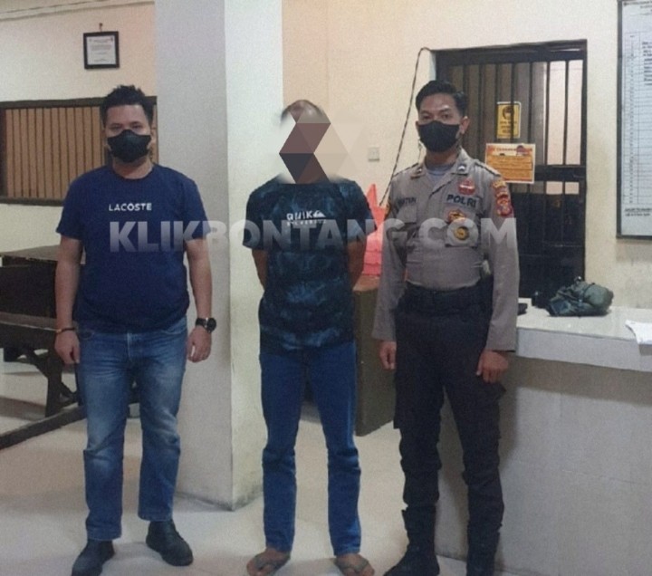 Marah Tak Dikasih Ayam, Pria Ini Bogem Tetangga