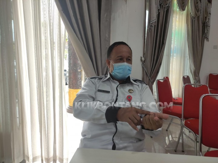 Rantang Kasih Dibeli dari Warung, Diantar oleh KSM ke Rumah Warga Lansia
