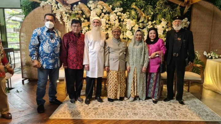 Beredar Foto Terpidana Korupsi Eks Bupati Kutim-Istri ke Acara Resepsi 
