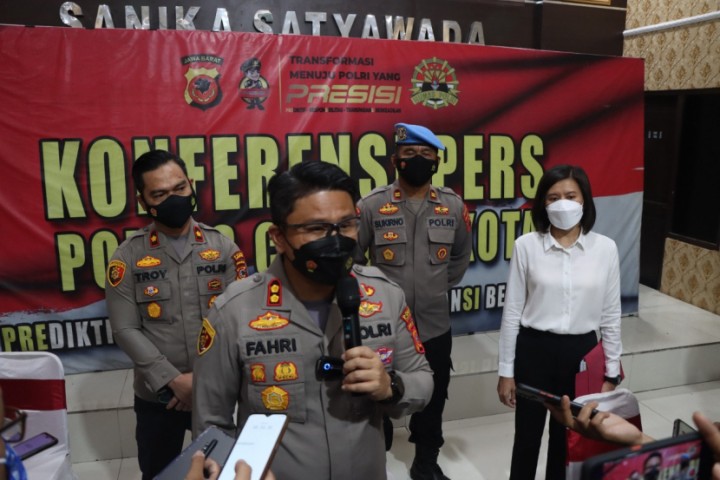 Ibu ini Jadi Tersangka Usai Laporkan Dugaan Korupsi